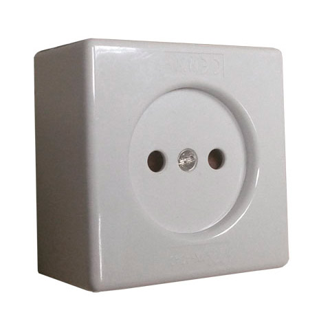 BASE ENCHUFE SUPERFICIE SIN TT